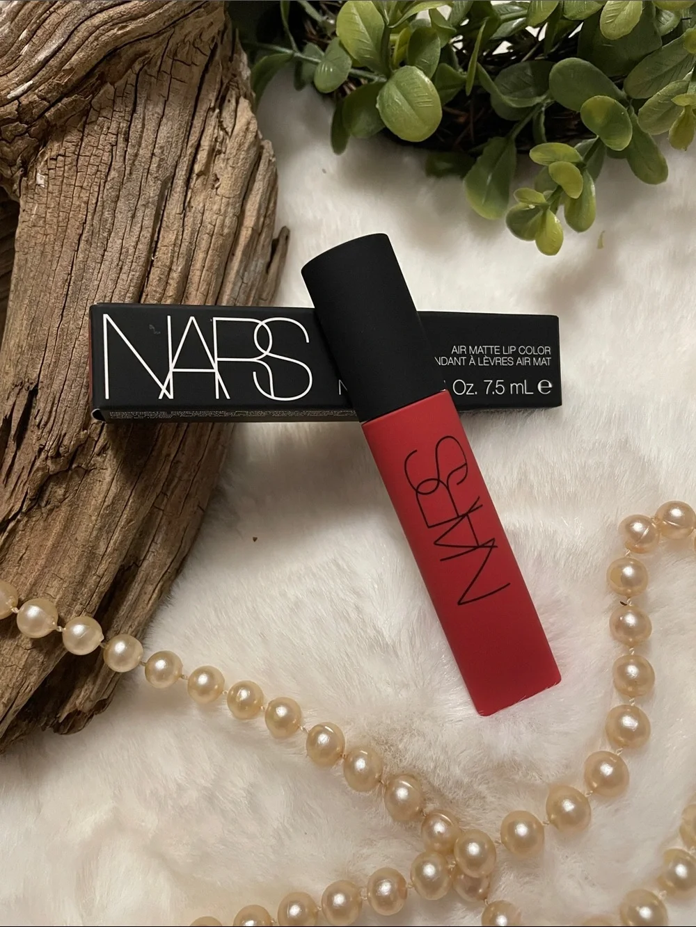 🩷NARS ®️Air Matte Lip Color — Classic Red  “Burlesque” #385